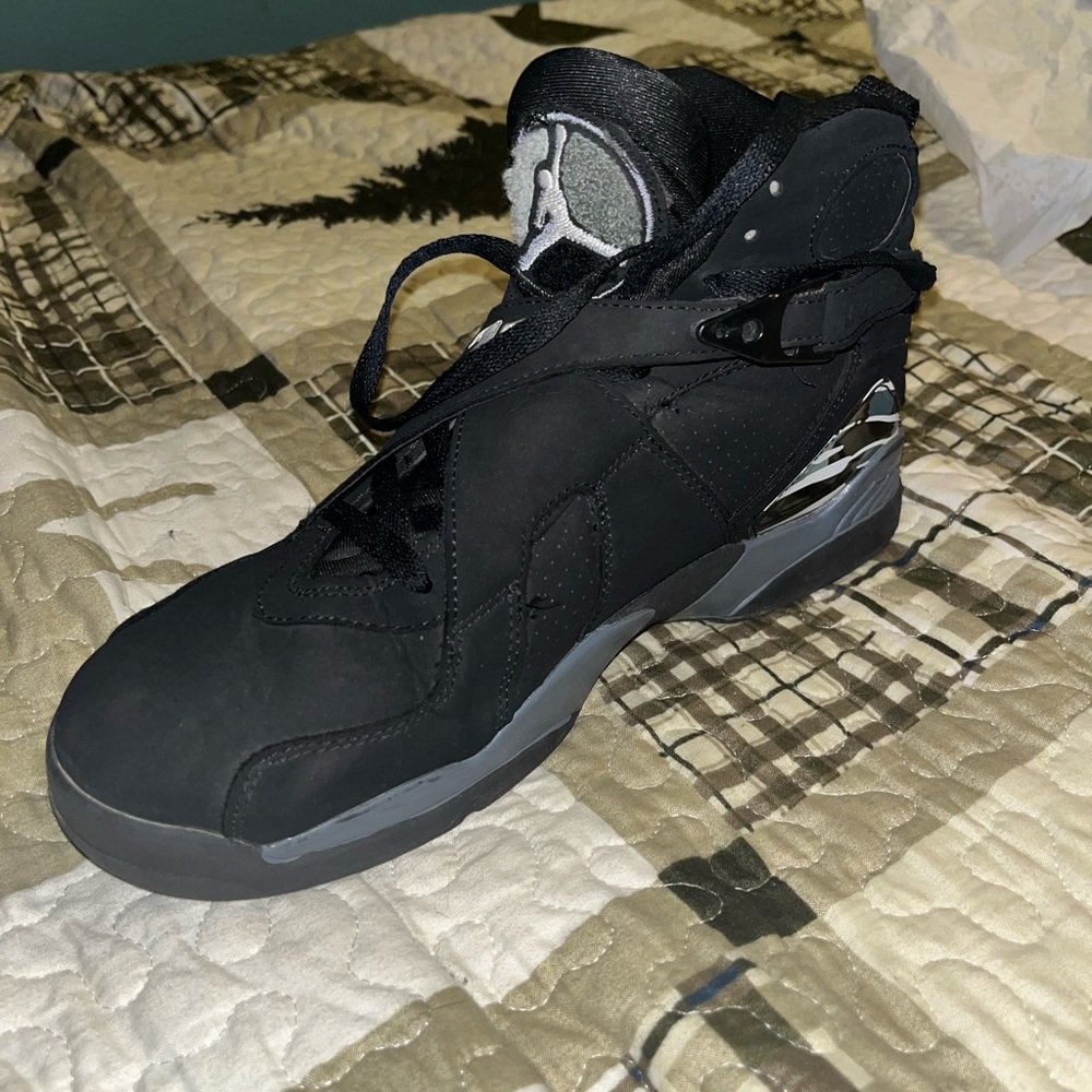 Jordan 8 Retro - Picture 2 of 3